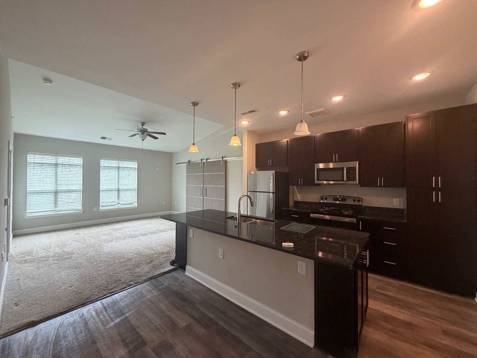 Home cleaned by Reyna G